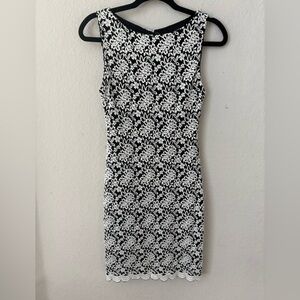 Alice and Olivia Black and White floral Dress size 4